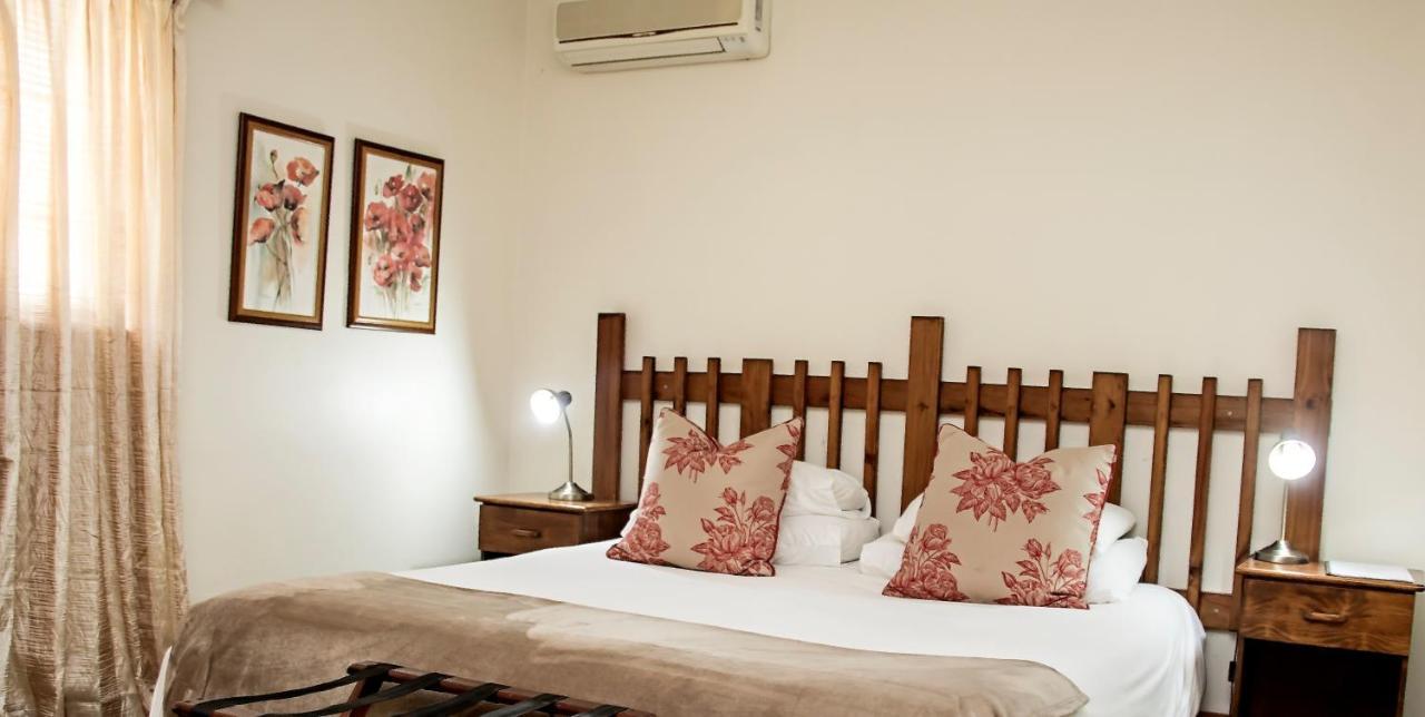Matoppo Inn Beaufort West Exterior photo