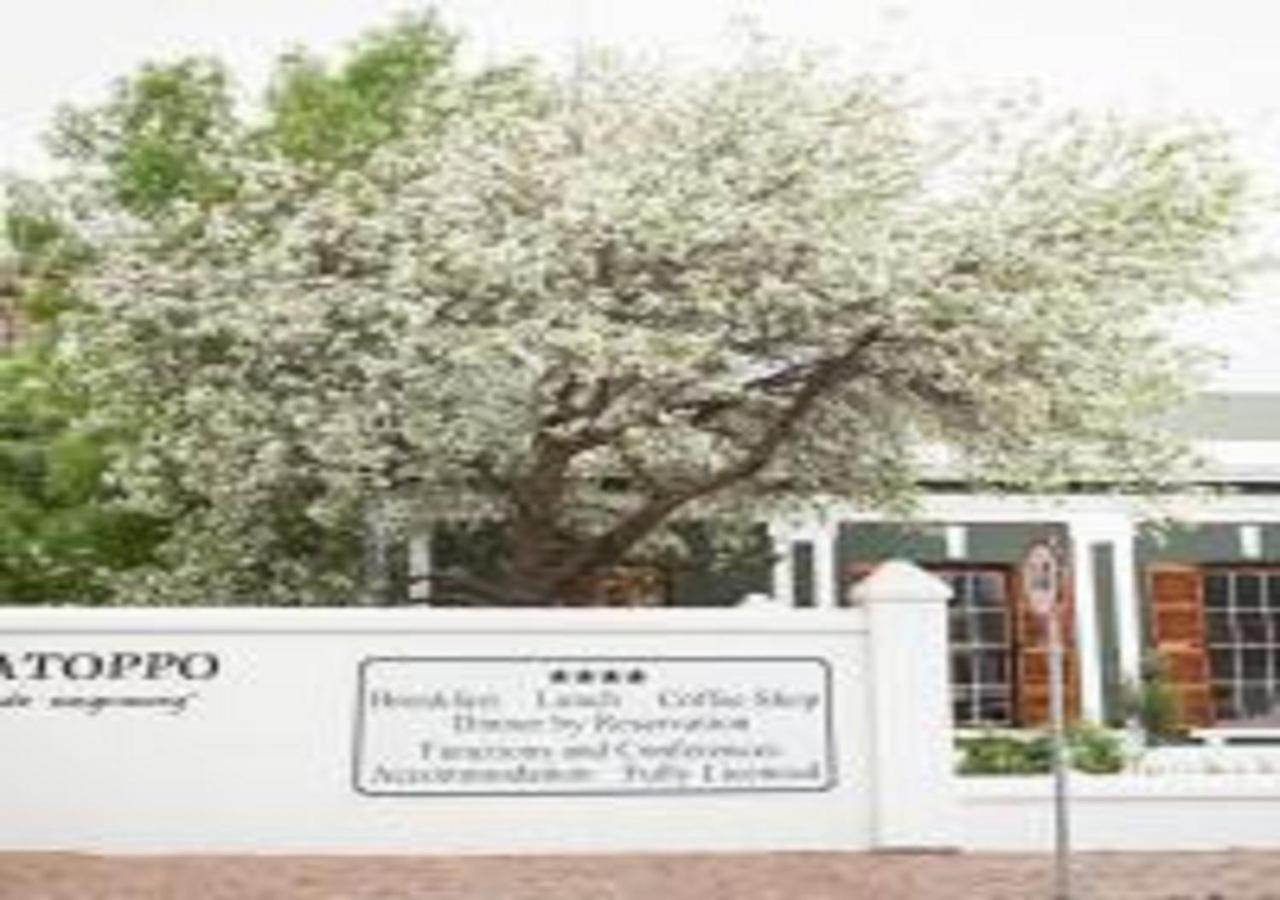 Matoppo Inn Beaufort West Exterior photo
