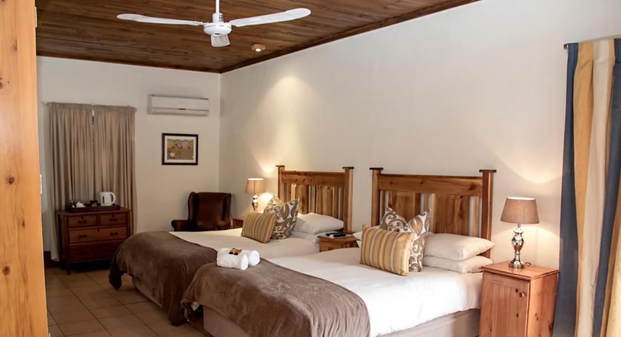 Matoppo Inn Beaufort West Exterior photo